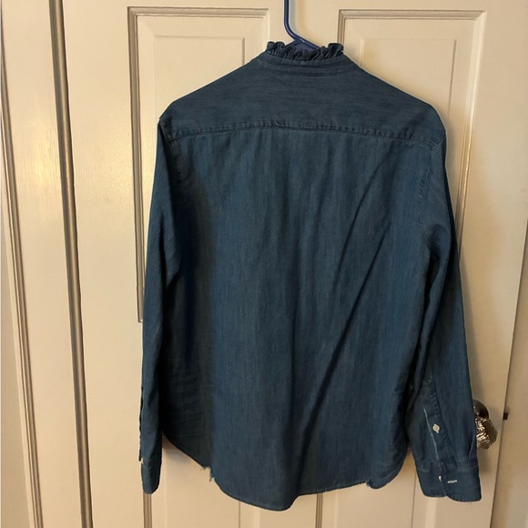 Frank & Eileen Ruffle Button-up, Size Small - Picture 2 of 4